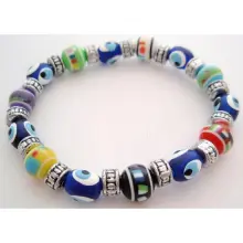 Pulsera de mal de ojo de plástico